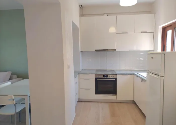 Aura Of Calm * Chandrinos